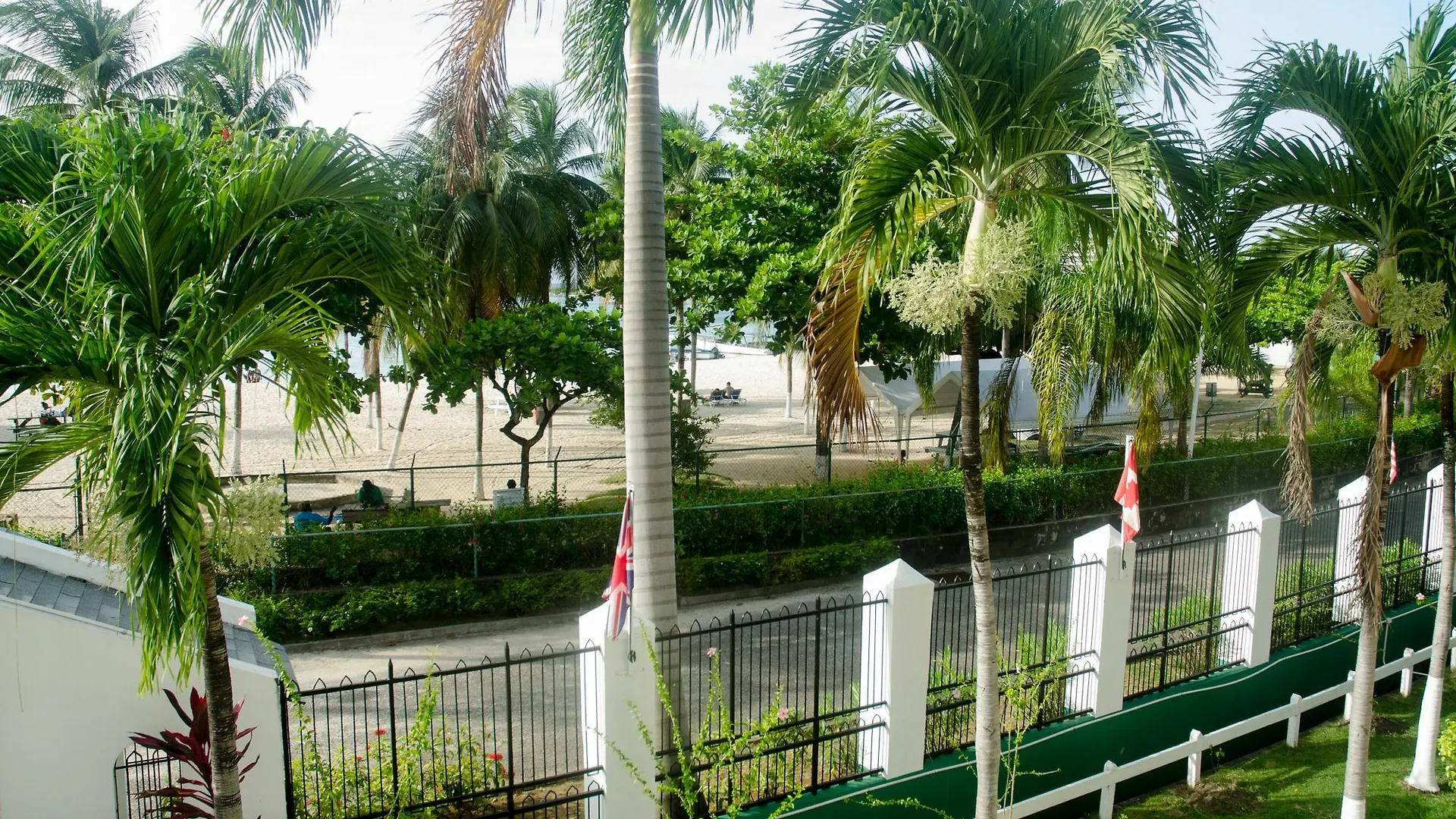 Conch Shell Studio At Sandcastles Ocho Rios Appartement